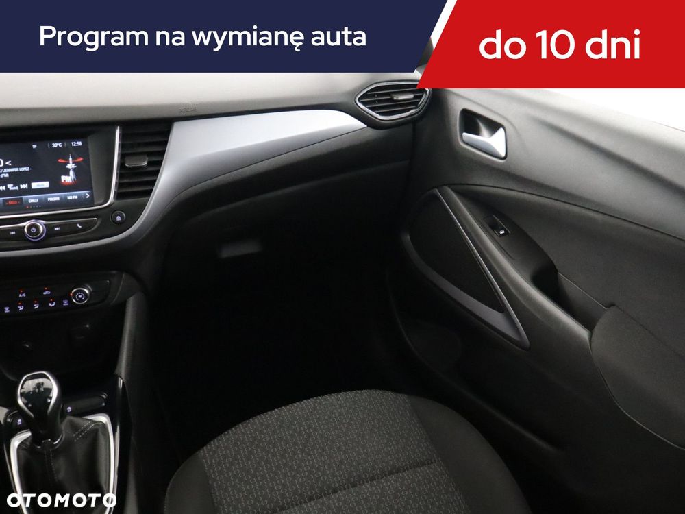 Opel Crossland X - 10