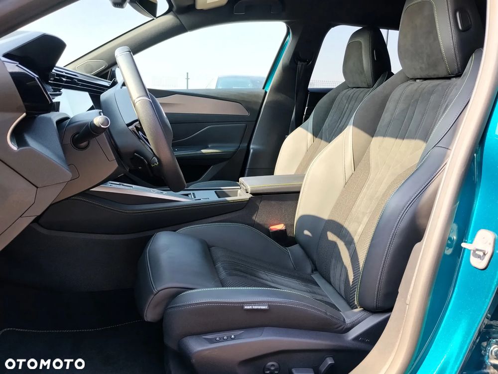 Peugeot 408 1.2 PureTech GT S&S EAT8 - 7