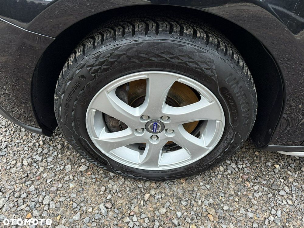 Volvo V40 Cross Country - 26