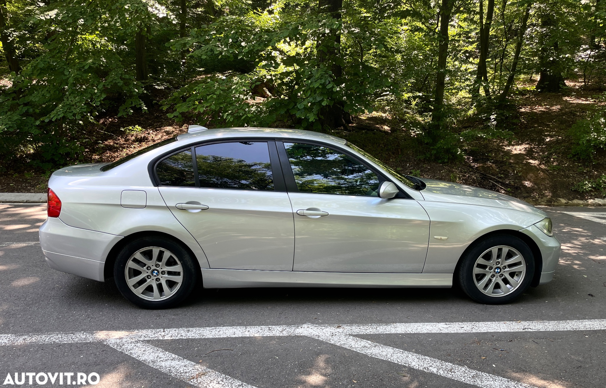 BMW Seria 3 320d - 14