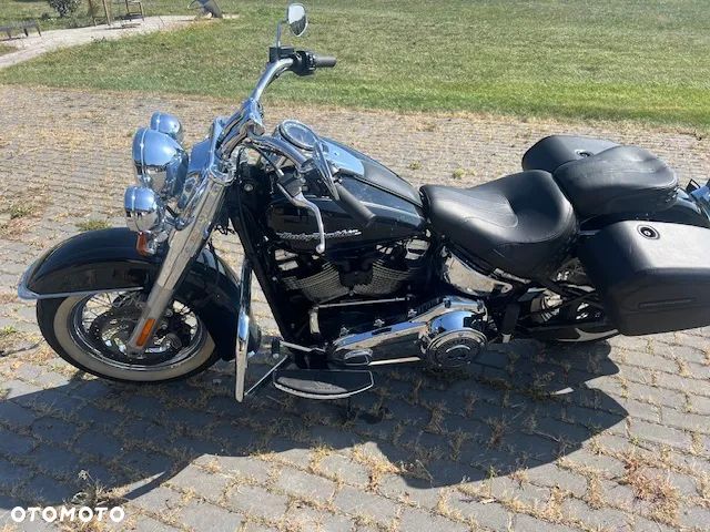 Harley-Davidson Super Glide - 1