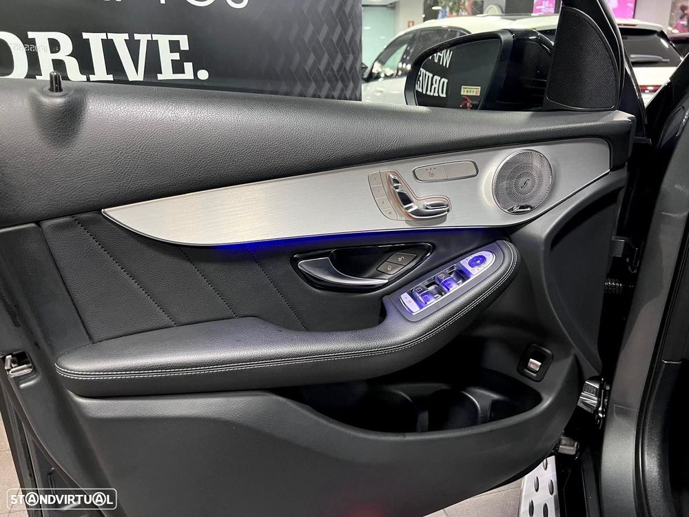 Mercedes-Benz GLC 300 e Coupé 4Matic - 21