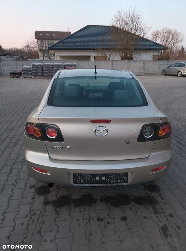 Mazda 3 1.6 Comfort - 4