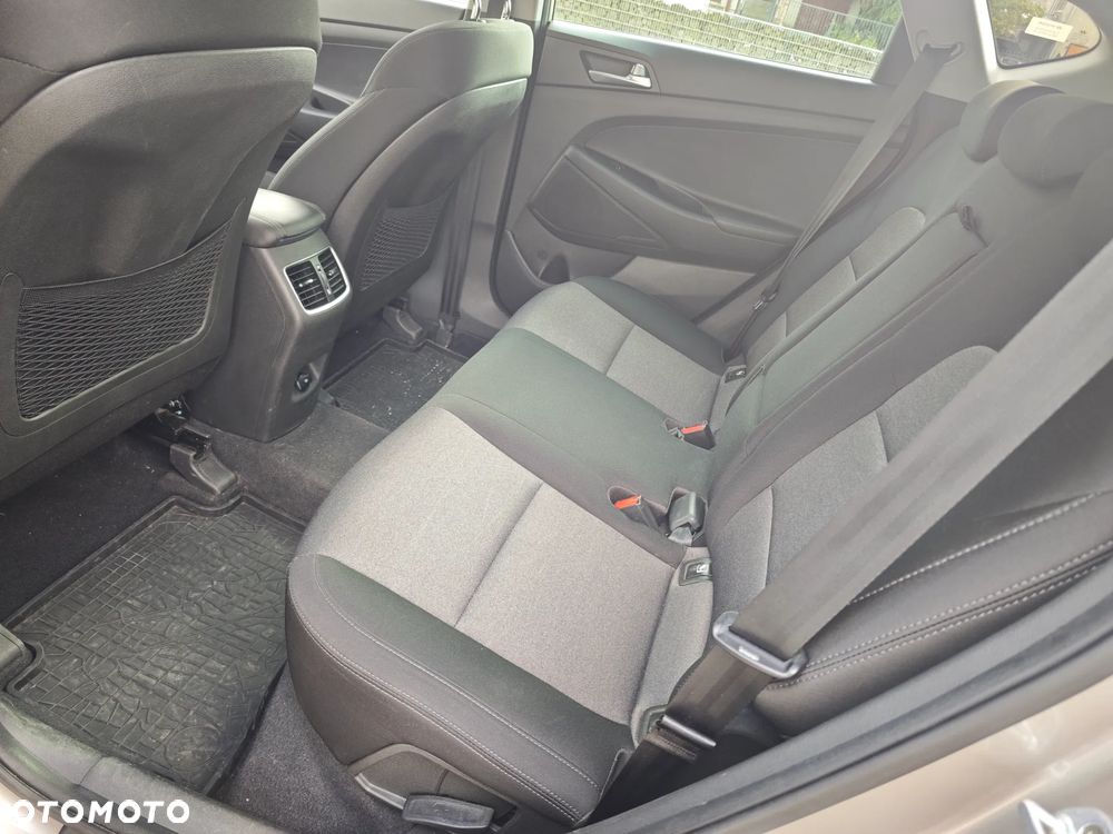 Hyundai Tucson 1.6 GDi Comfort 2WD - 11
