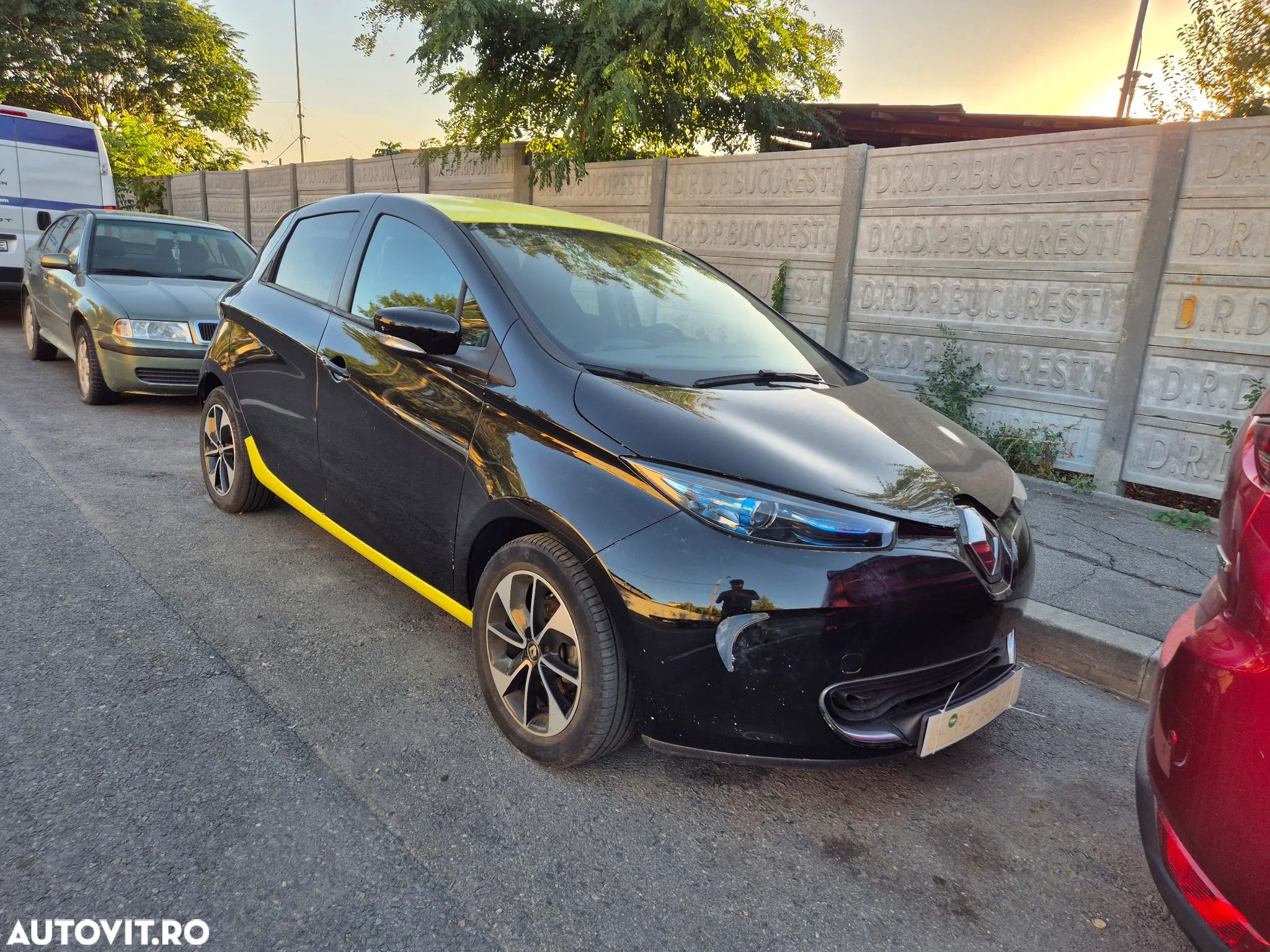 Renault ZOE - 1
