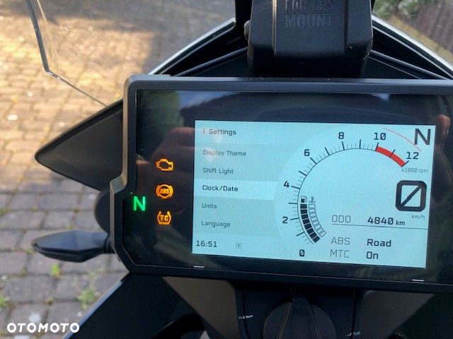 KTM Adventure - 7