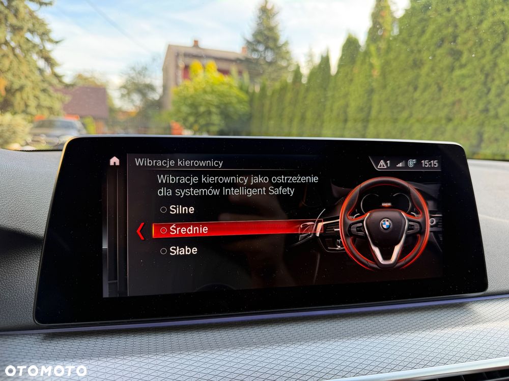 BMW Seria 5 530d M Sport sport - 40