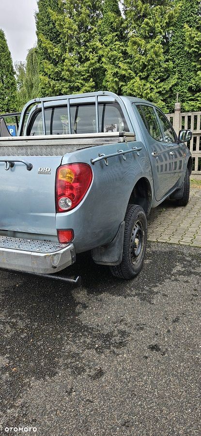 Mitsubishi L200 Pick Up 4x4 Invite Double Cab - 8