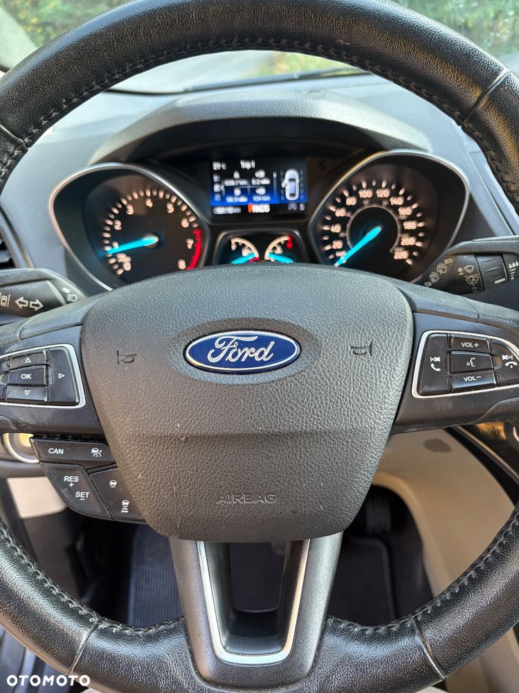 Ford Escape 2.0 EcoBoost AWD Titanium - 12