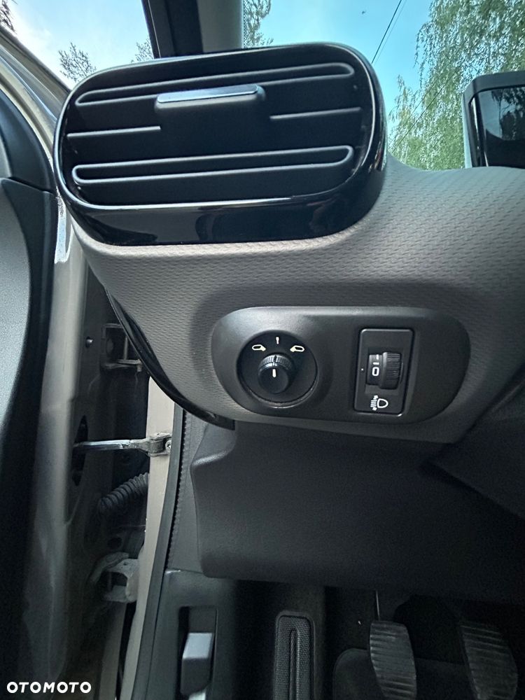 Citroën C4 Cactus - 16