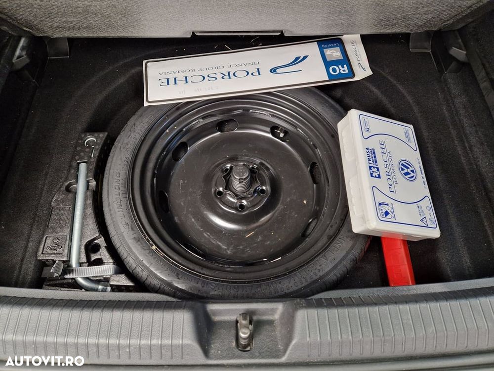 Volkswagen Golf 2.0 TDI Life - 6