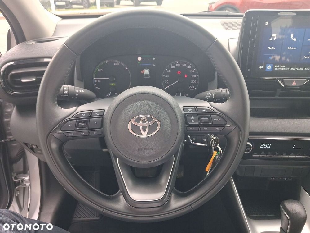 Toyota Yaris - 24