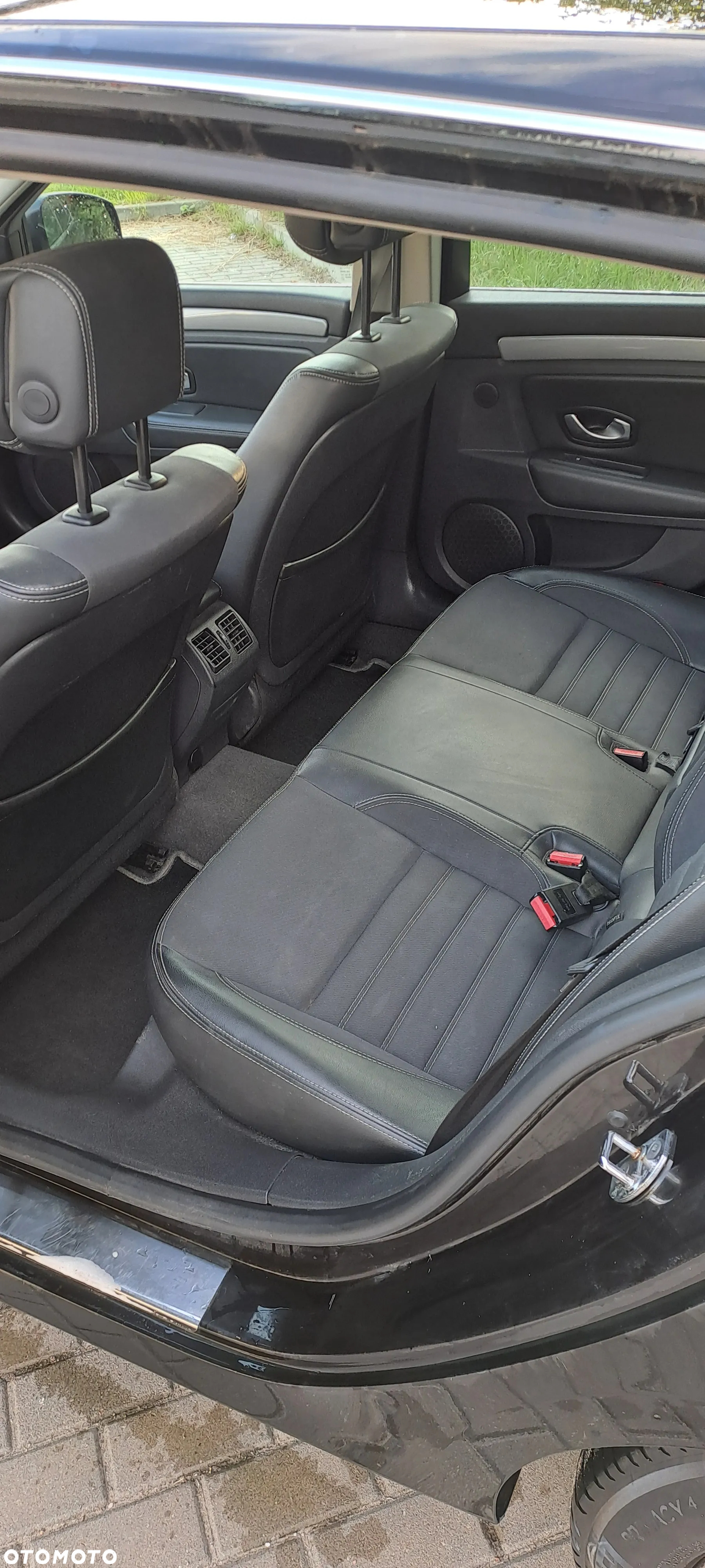 Renault Laguna 2.0 dCi Tech Run - 10