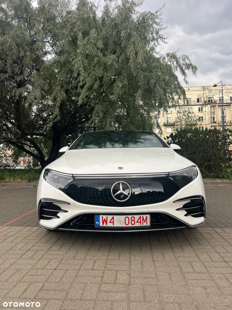 Mercedes-Benz EQS - 12