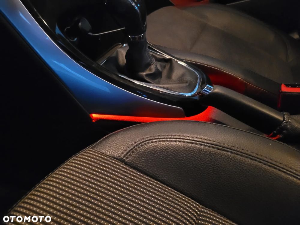 Opel Astra 1.6 CDTI Sport - 12