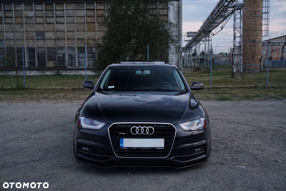 Audi A4 Limousine - 2