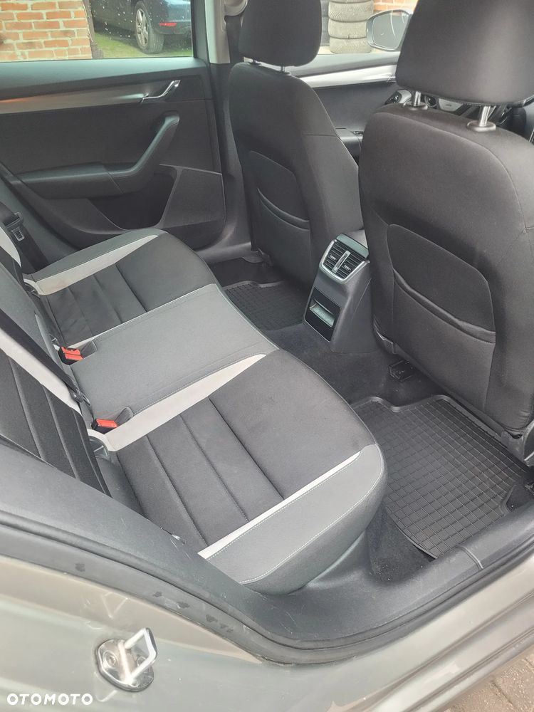 Skoda Octavia 1.0 TSI (Green tec) Joy - 27