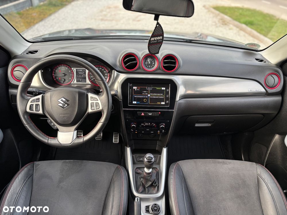 Suzuki Vitara - 15
