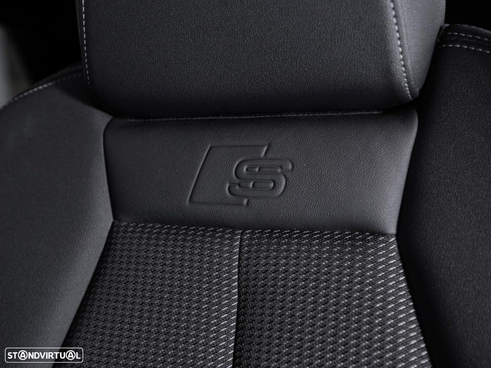 Audi Q4 e-tron 50 quattro - 17