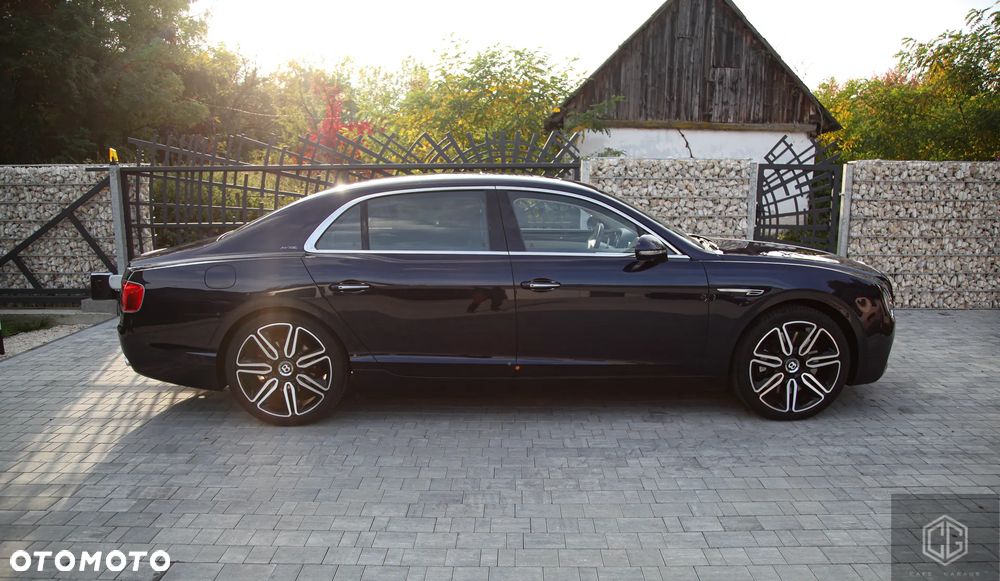 Bentley Flying Spur W12 - 33