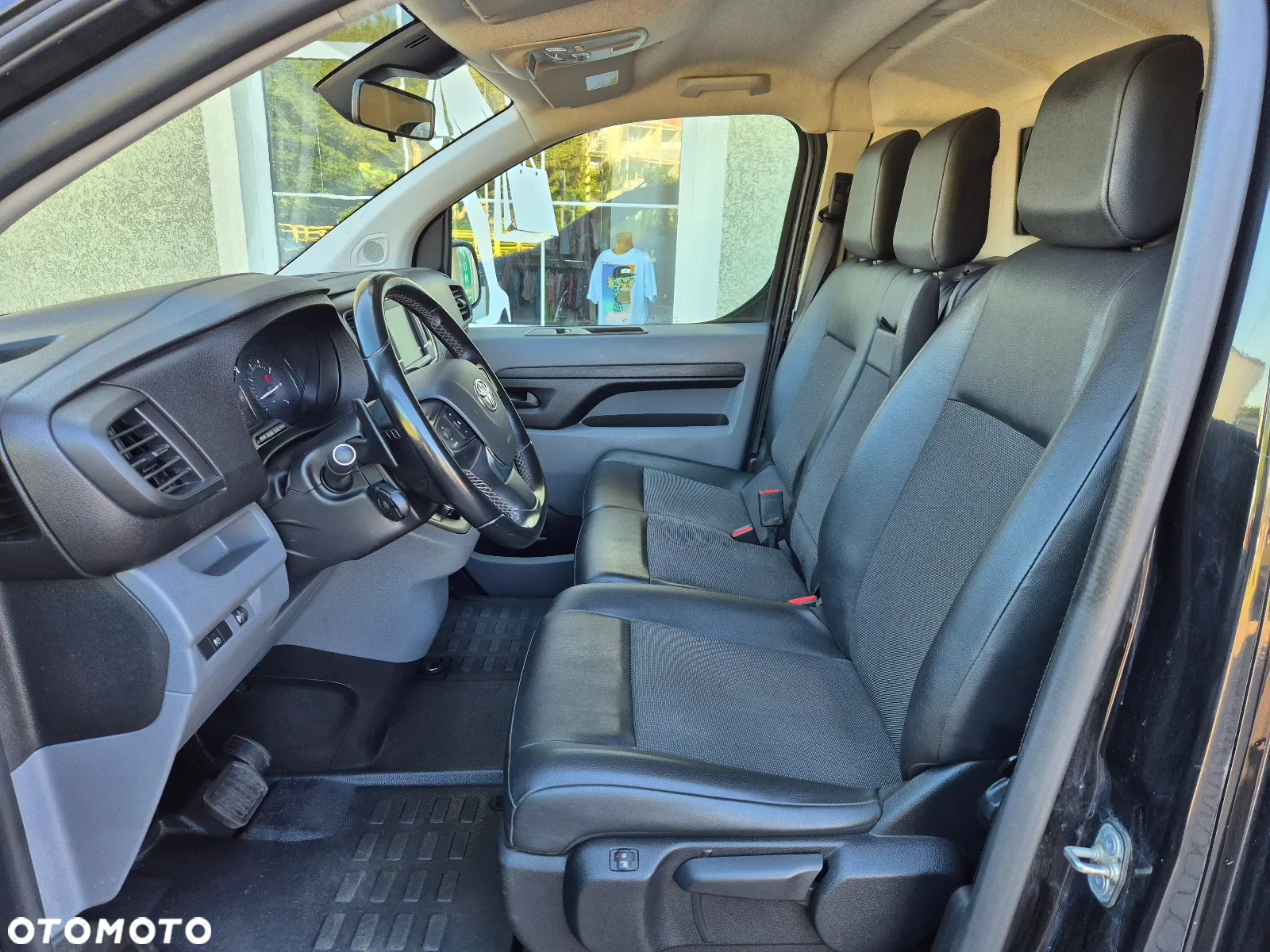 Toyota Proace - 11