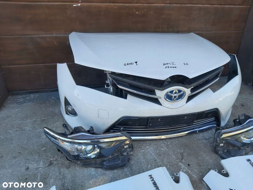 Toyota Auris II 1,8 HYBR zderzak maska błotnik chłodnica pas przedni PRZÓD - 3