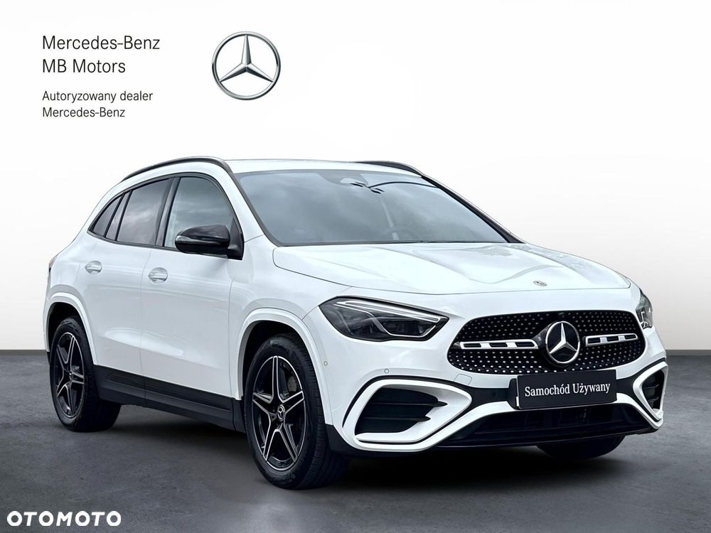 Mercedes-Benz GLA 200 AMG Line - 8