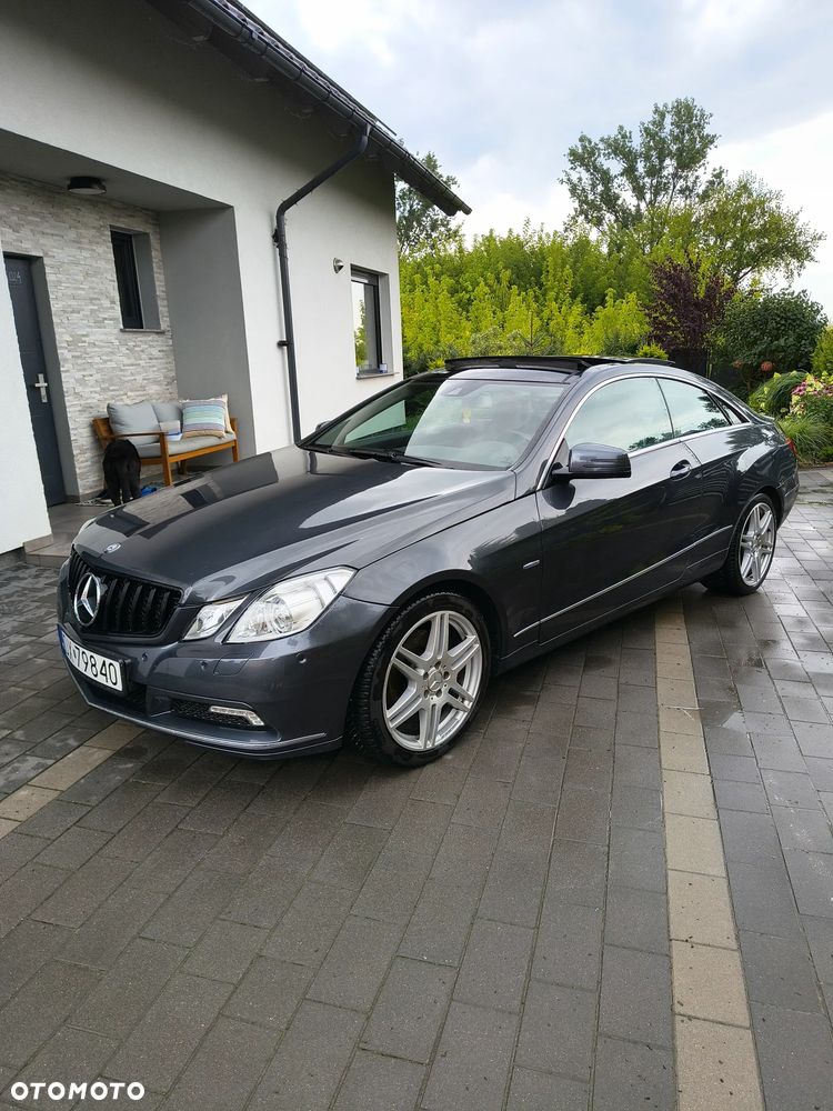 Mercedes-Benz Klasa E - 2