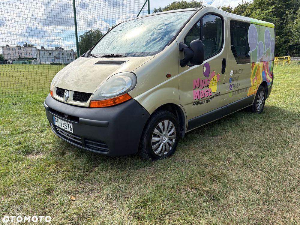 Renault Trafic - 1