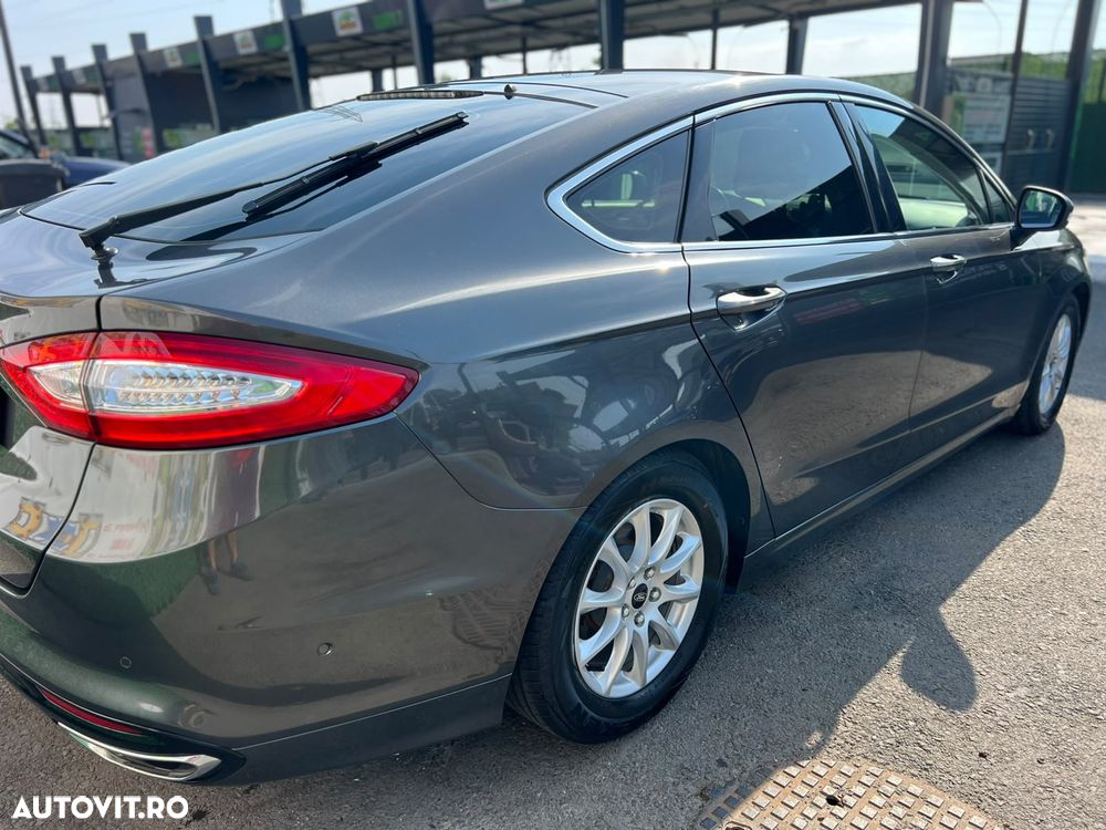 Ford Mondeo 2.0 TDCI Start-Stopp Titanium - 11