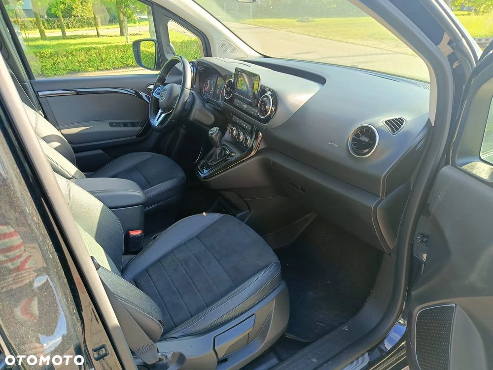 Mercedes-Benz Klasa T 180 d Automatik Style - 11