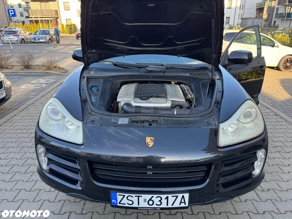 Porsche Cayenne - 13