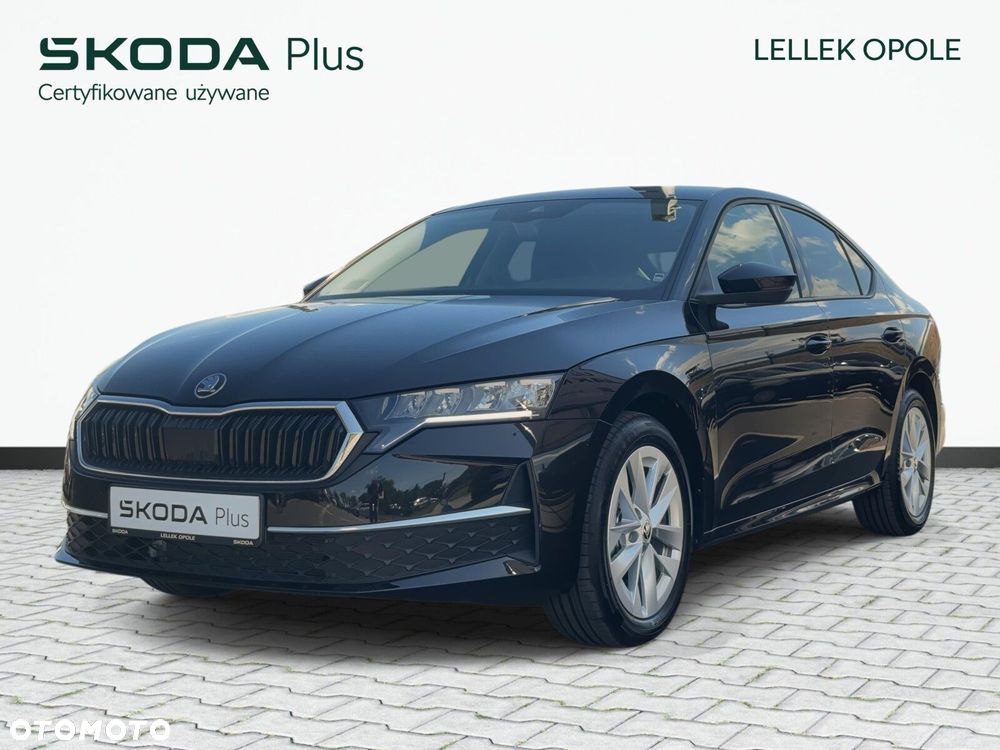 Skoda Octavia 1.5 TSI mHEV Selection DSG - 2