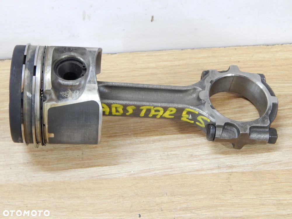 Tłok + korbowód 2.5 dci YD25 Nissan Navara D40 Pathfinder Cabstar Maxity 08-14 Euro 5 Łuków części - 1