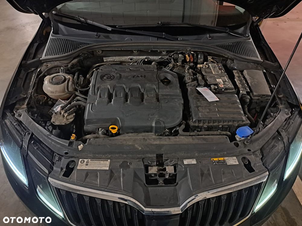 Skoda Octavia 1.6 TDI DSG Style - 12