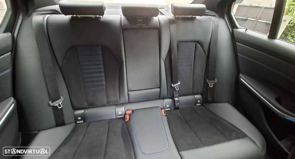 BMW 330 e Pack M Auto - 29