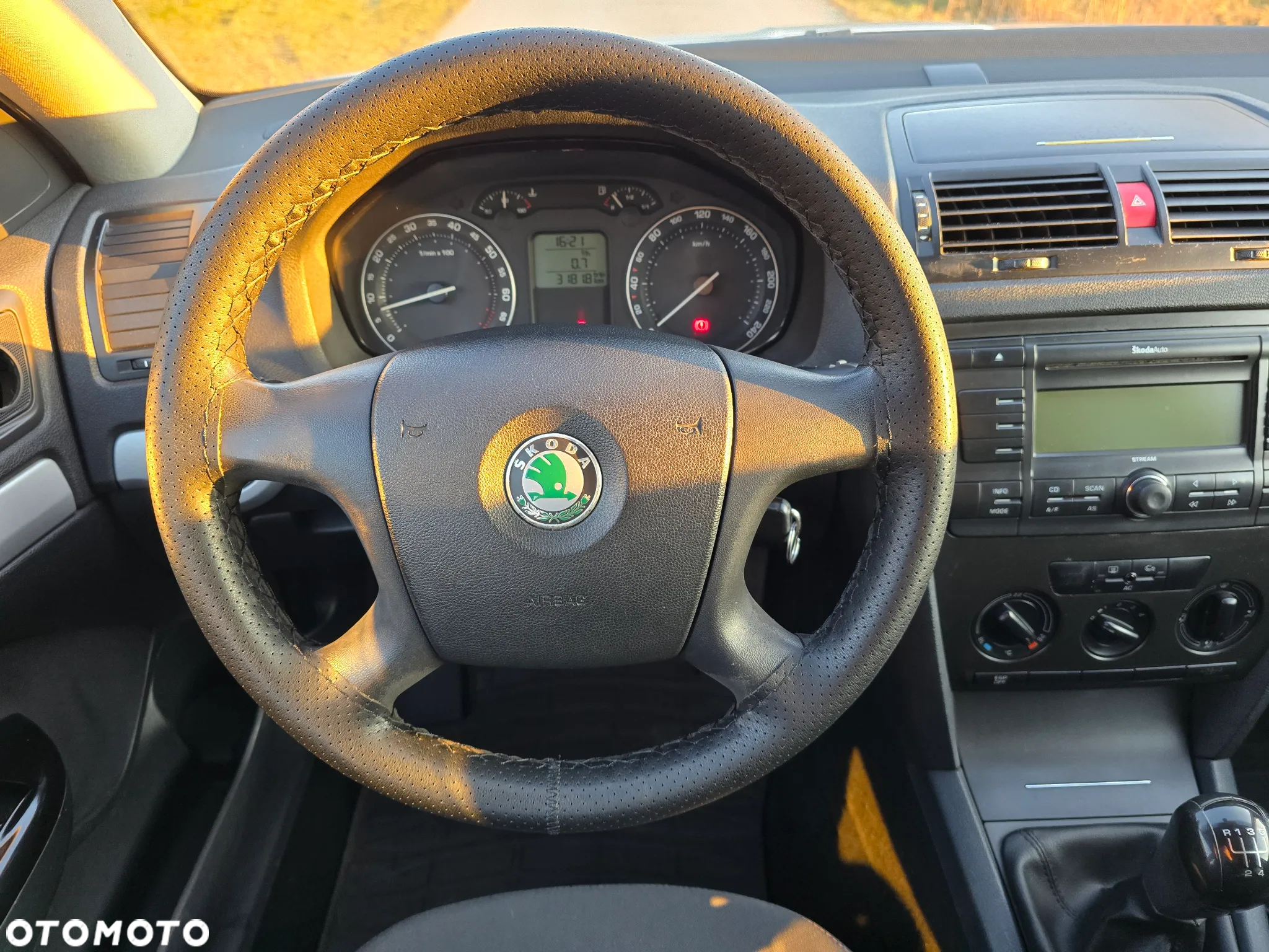 Skoda Octavia - 24