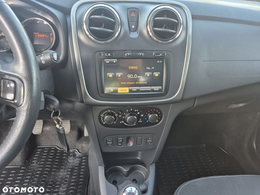 Dacia Sandero 0.9 TCe Laureate - 15