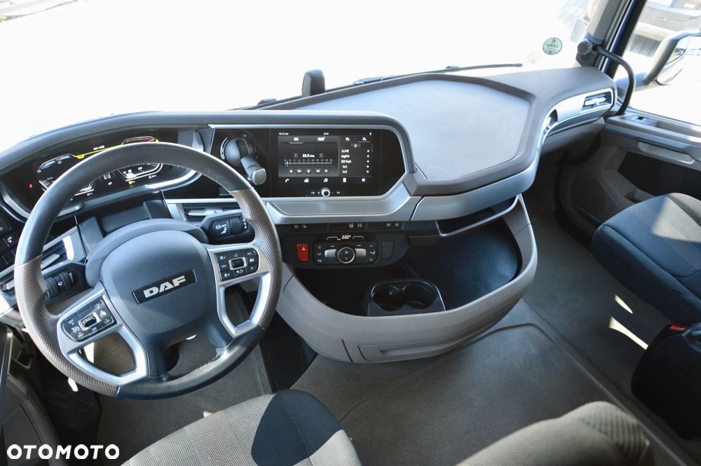 DAF XG+ 530 / ZF INTARDER / KLIMA POST. / ALUFELGI / SALONKA / - 28