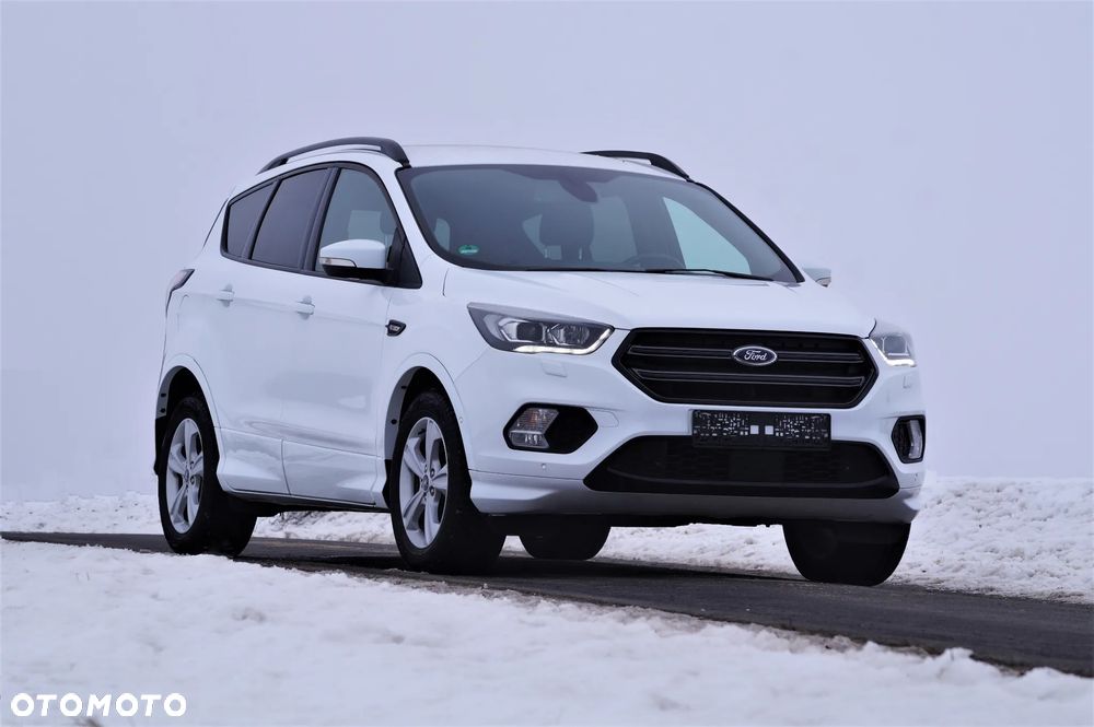 Ford Kuga - 2