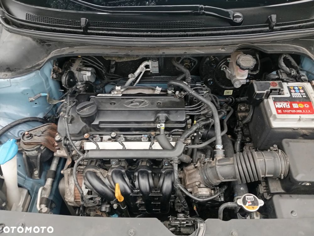 Hyundai i20 1.25 Wersja Jubileuszowa - 14