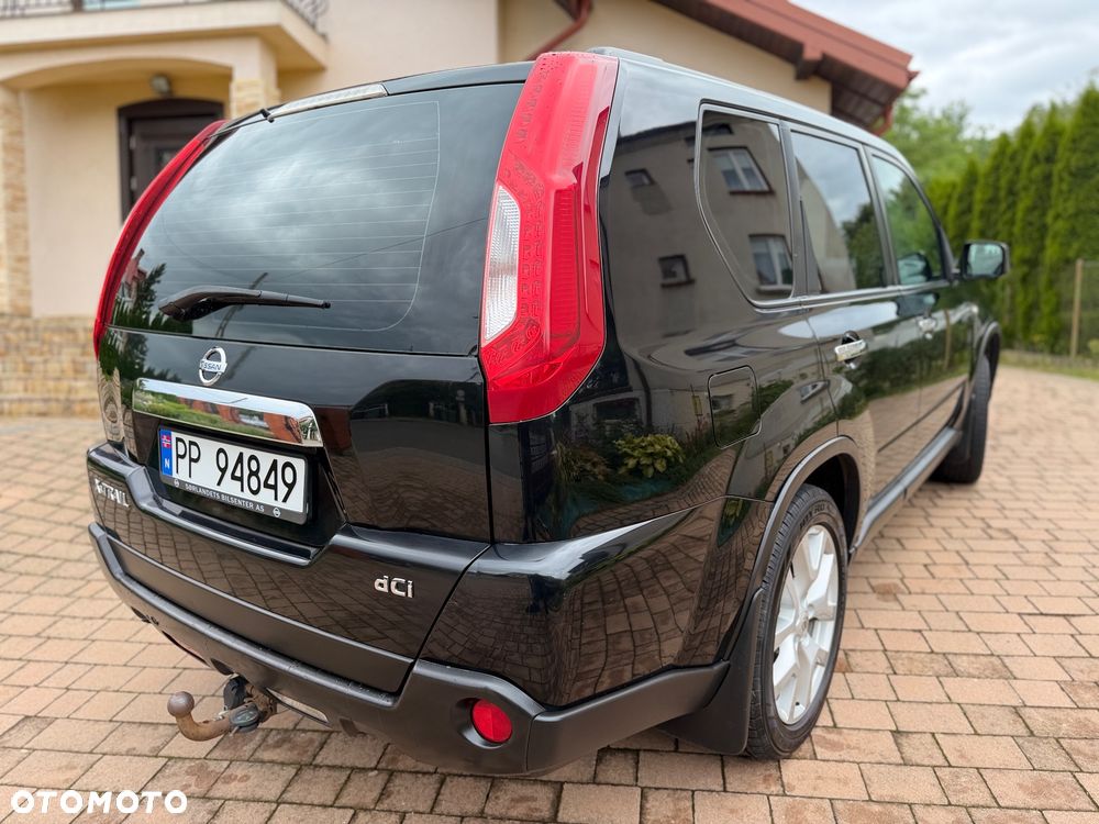Nissan X-Trail 2.0 dCi 4x4 DPF SE - 8