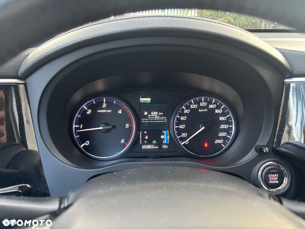 Mitsubishi Outlander 2.2 DID Intense + 4WD - 10