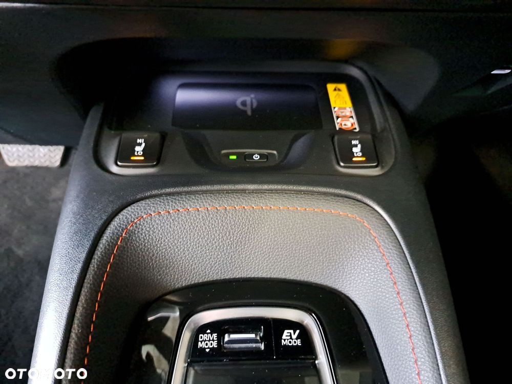 Toyota Corolla 2.0 Hybrid GR Sport - 28