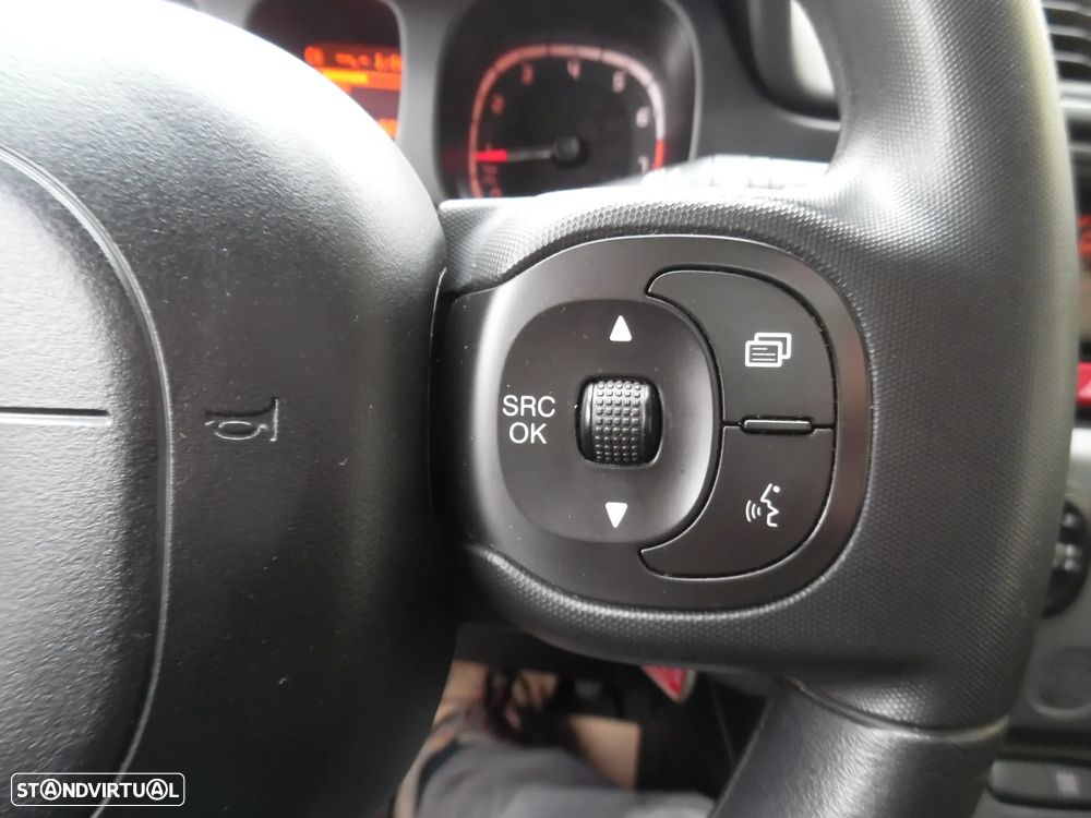 Fiat Panda 1.0 Hybrid City Life - 16