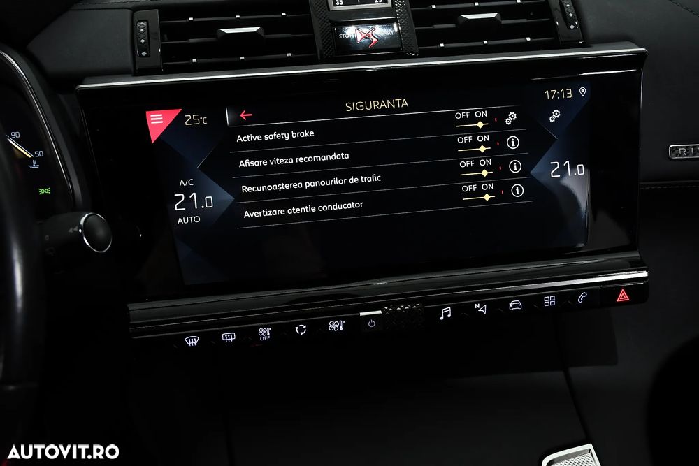 DS Automobiles DS 7 Crossback - 29