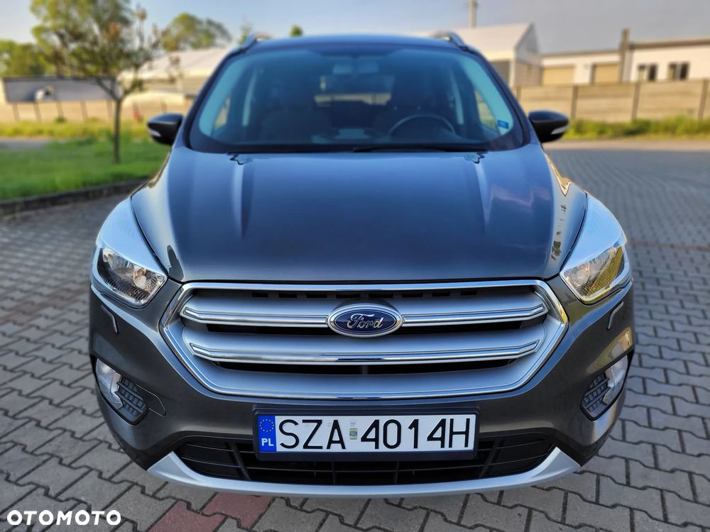 Ford Kuga - 33