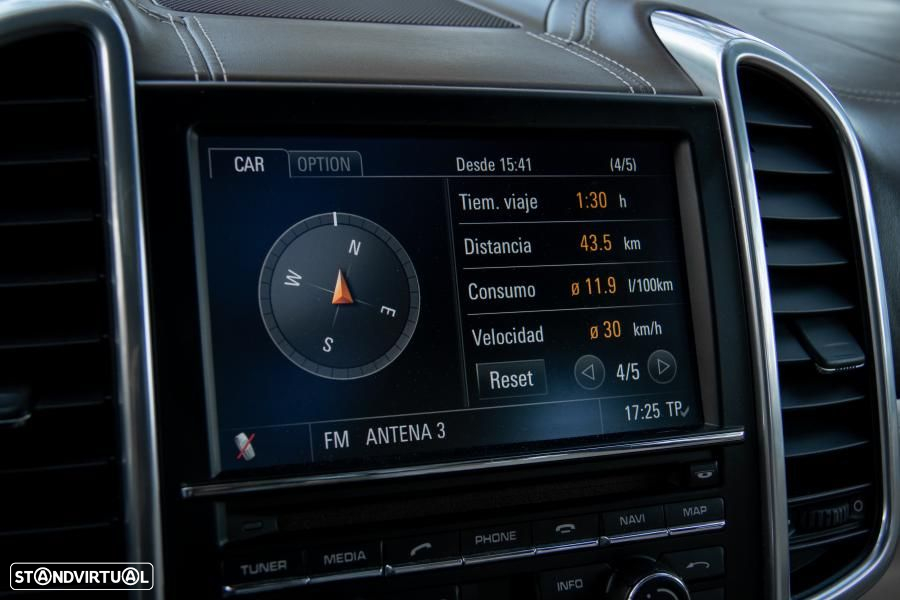 Porsche Cayenne S Hybrid - 47
