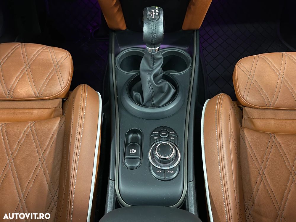 Mini Countryman Cooper SE All4 Aut. Classic Trim - 25
