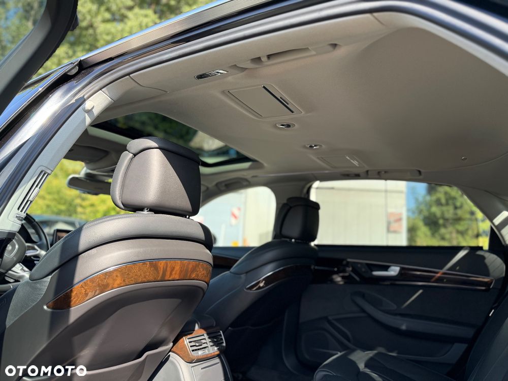 Audi A8 4.0 TFSI cylinder on demand quattro tiptronic Lang - 12